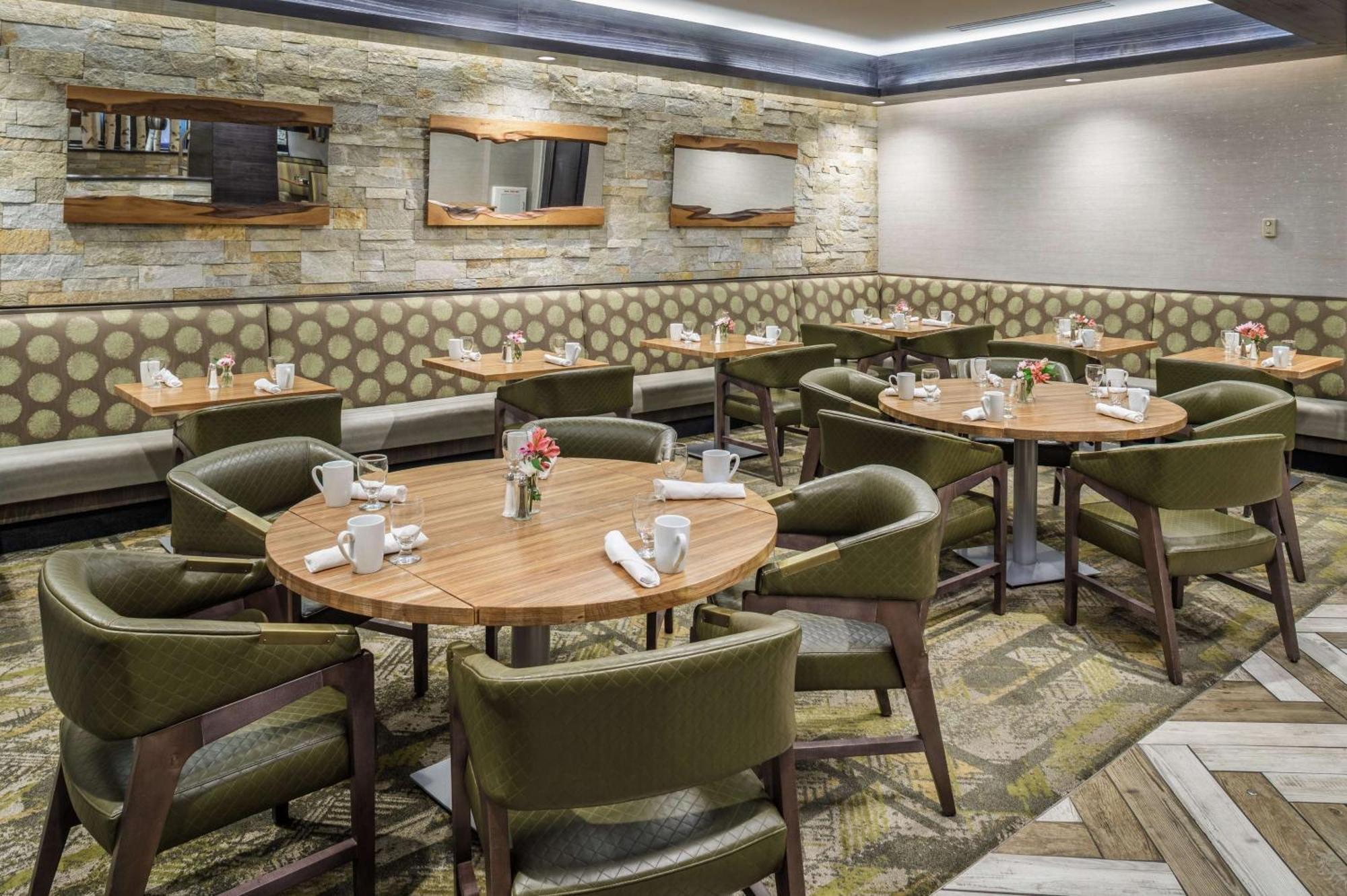 Doubletree By Hilton Hotel DEN Exterior foto